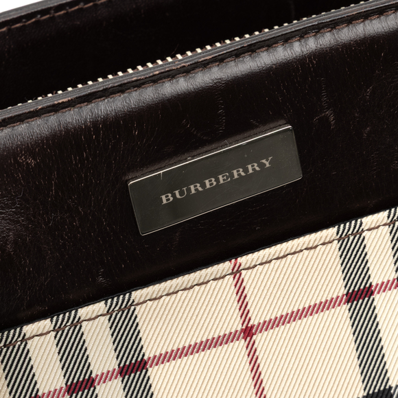 Burberry Slip Pocket Zip Tote - Picture 10 of 10